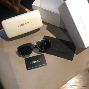 Mens Versace Sunglasses 300 OBO